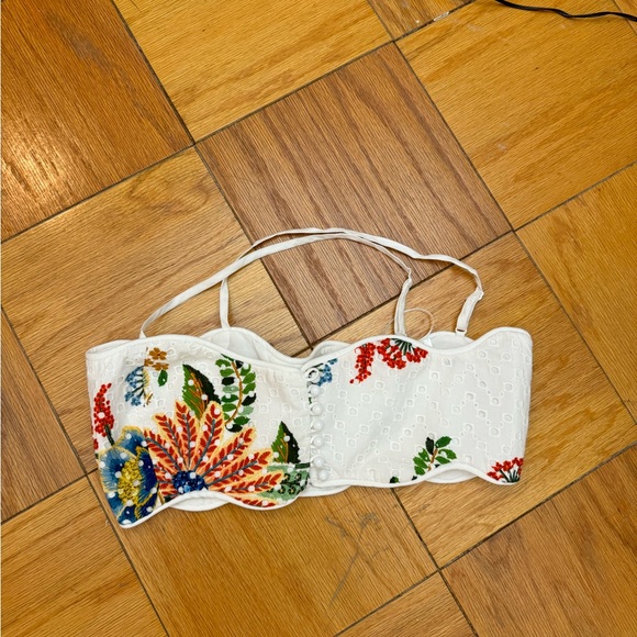 FARM Rio Multicolor Floral Crop Top - Picture 3 of 4